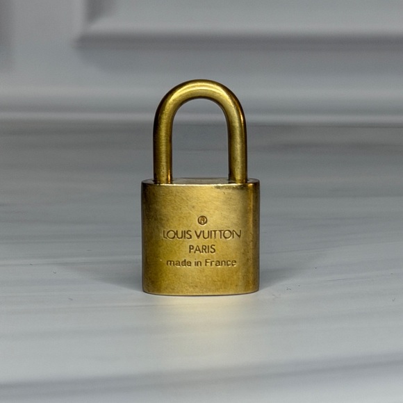 Louis Vuitton Brass Padlock / Lock Charm – NO KEY - Picture 4 of 6